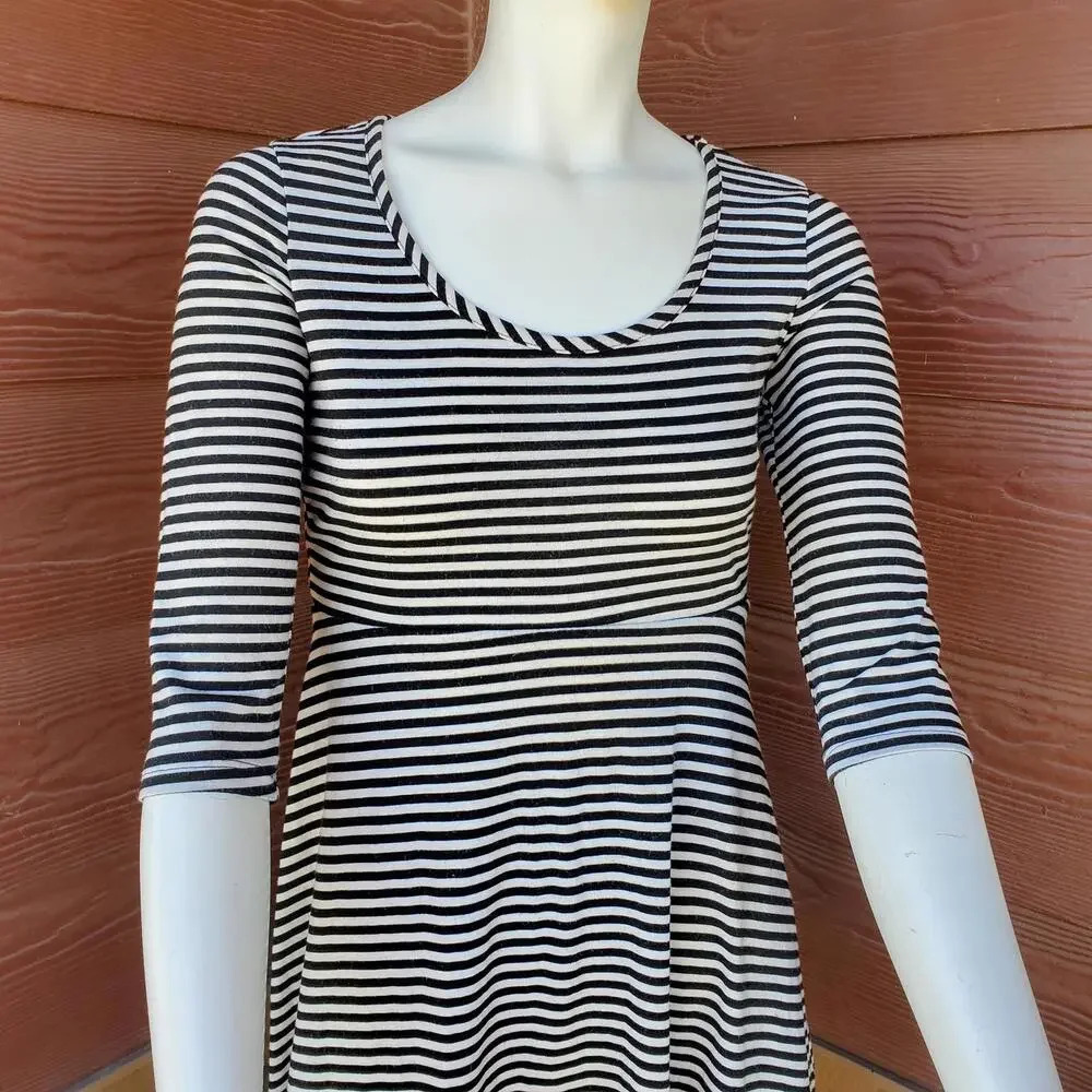 Xhilaration Black and White Striped 3/4 Sleeve Mini Dress Size Small EUC - Picture 9 of 14